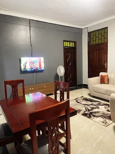 Dining and TV lounge
